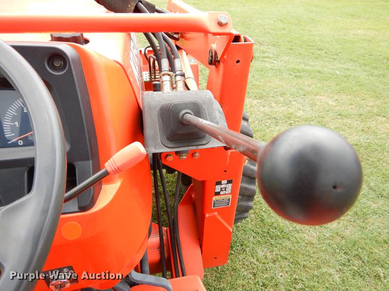 image for item EK9704 2006 Kubota MX5000 MFWD tractor