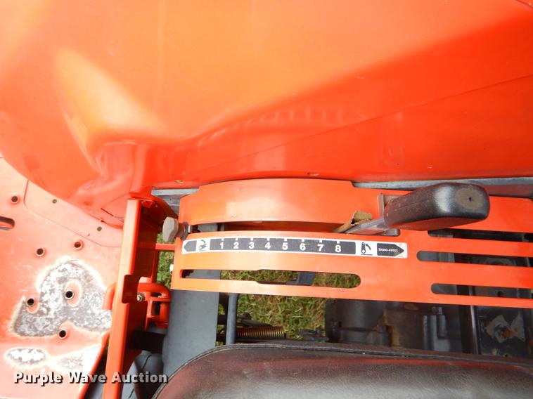 image for item EK9704 2006 Kubota MX5000 MFWD tractor