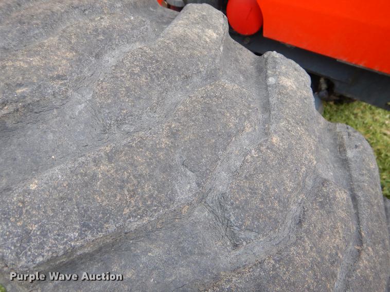 image for item EK9704 2006 Kubota MX5000 MFWD tractor