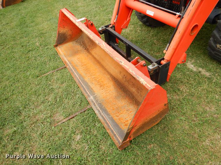 image for item EK9704 2006 Kubota MX5000 MFWD tractor