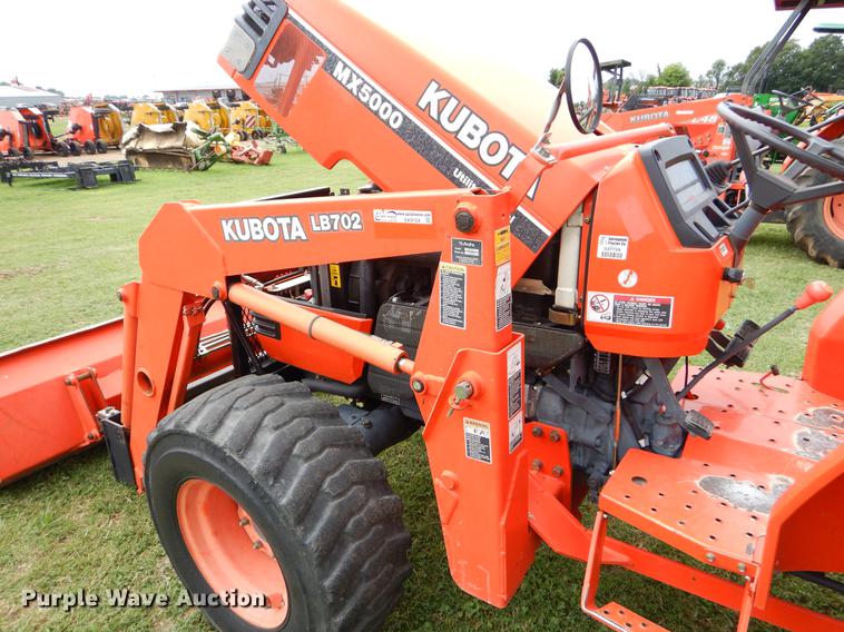 image for item EK9704 2006 Kubota MX5000 MFWD tractor