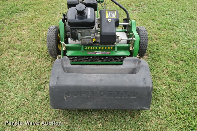 image for item EK9705 John Deere 220A greens mower