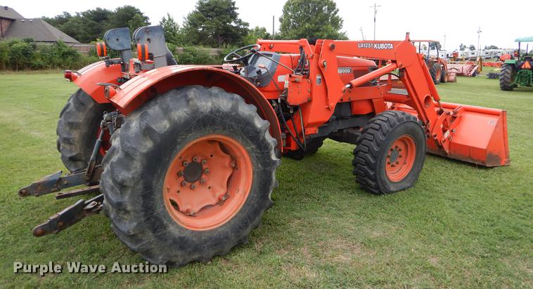image for item EK9708 2002 Kubota M9000 MFWD Low Profile tractor