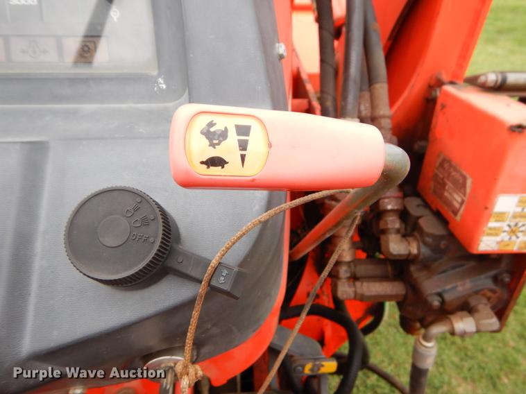 image for item EK9708 2002 Kubota M9000 MFWD Low Profile tractor
