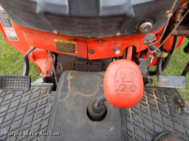 image for item EK9708 2002 Kubota M9000 MFWD Low Profile tractor