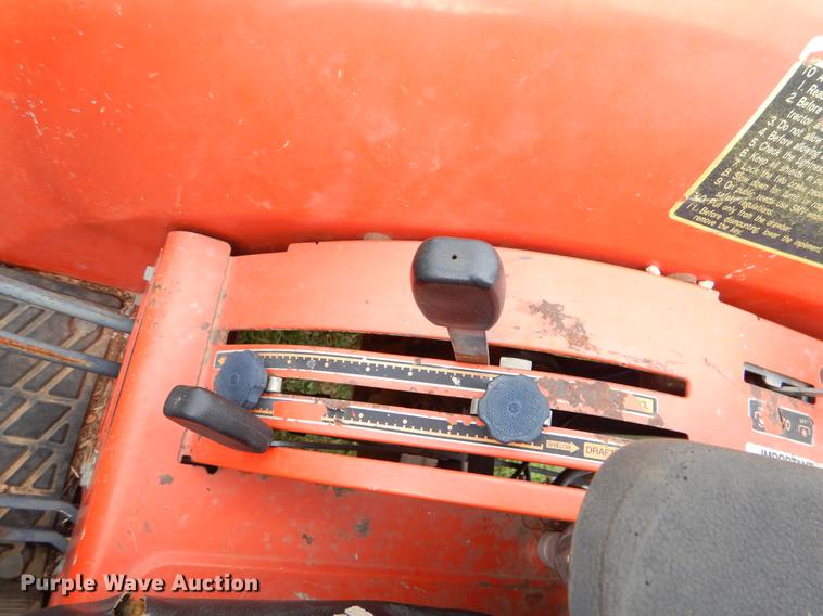 image for item EK9708 2002 Kubota M9000 MFWD Low Profile tractor