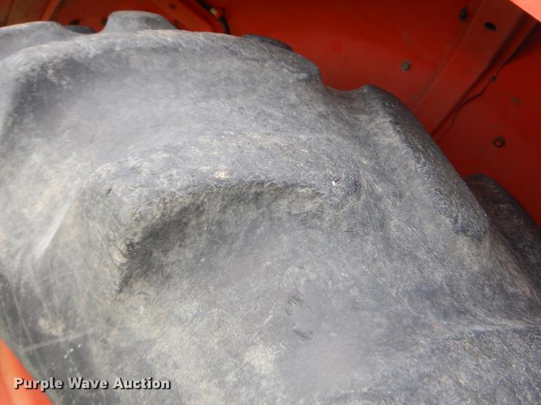 image for item EK9708 2002 Kubota M9000 MFWD Low Profile tractor