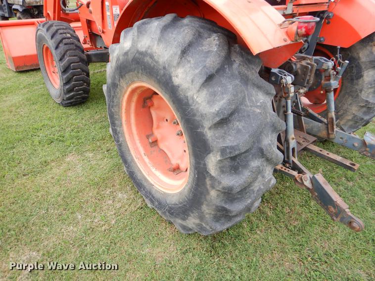 image for item EK9708 2002 Kubota M9000 MFWD Low Profile tractor