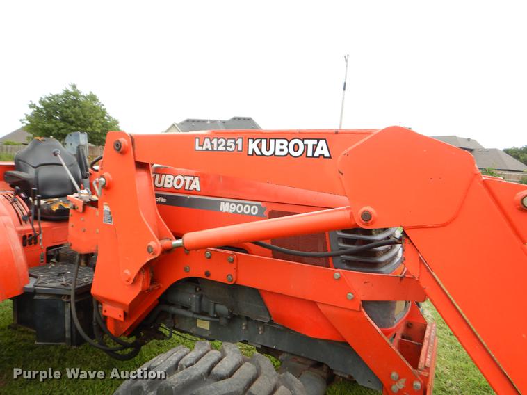 image for item EK9708 2002 Kubota M9000 MFWD Low Profile tractor