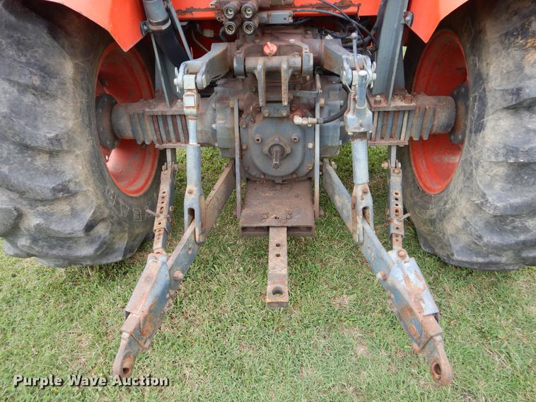 image for item EK9708 2002 Kubota M9000 MFWD Low Profile tractor
