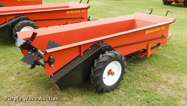 image for item EK9709 Pequea 35G manure spreader