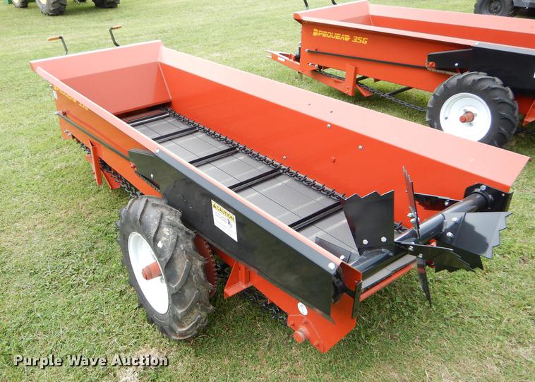 image for item EK9710 Pequea 35G manure spreader