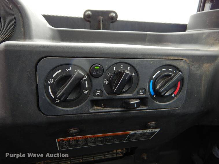 image for item EK9713 2014 Kubota RTV-1100C utility vehicle