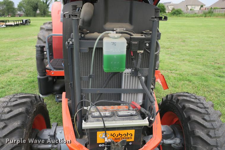 image for item EK9715 2014 Kubota L3560 MFWD tractor