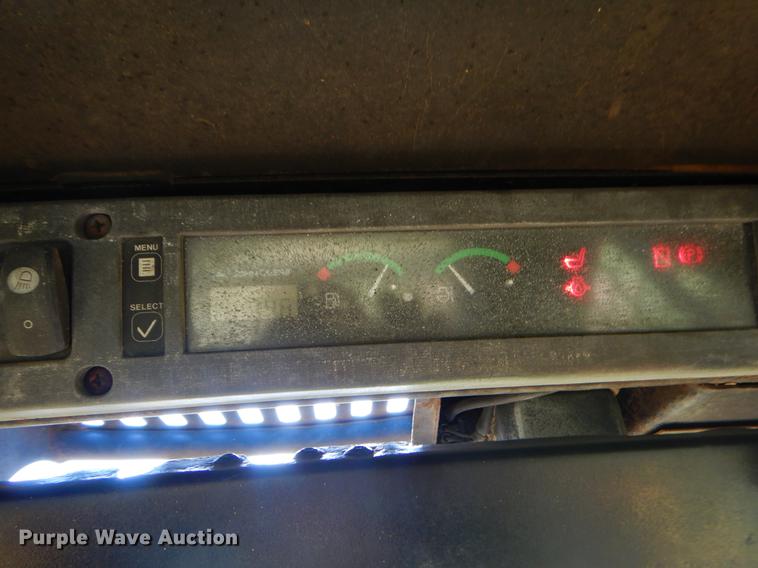 image for item EK9720 John Deere skid steer