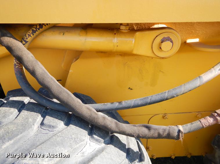 image for item EK9720 John Deere skid steer