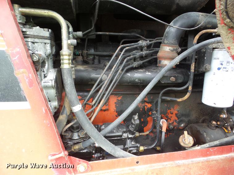 image for item L5683 1984 International 5288 MFWD tractor