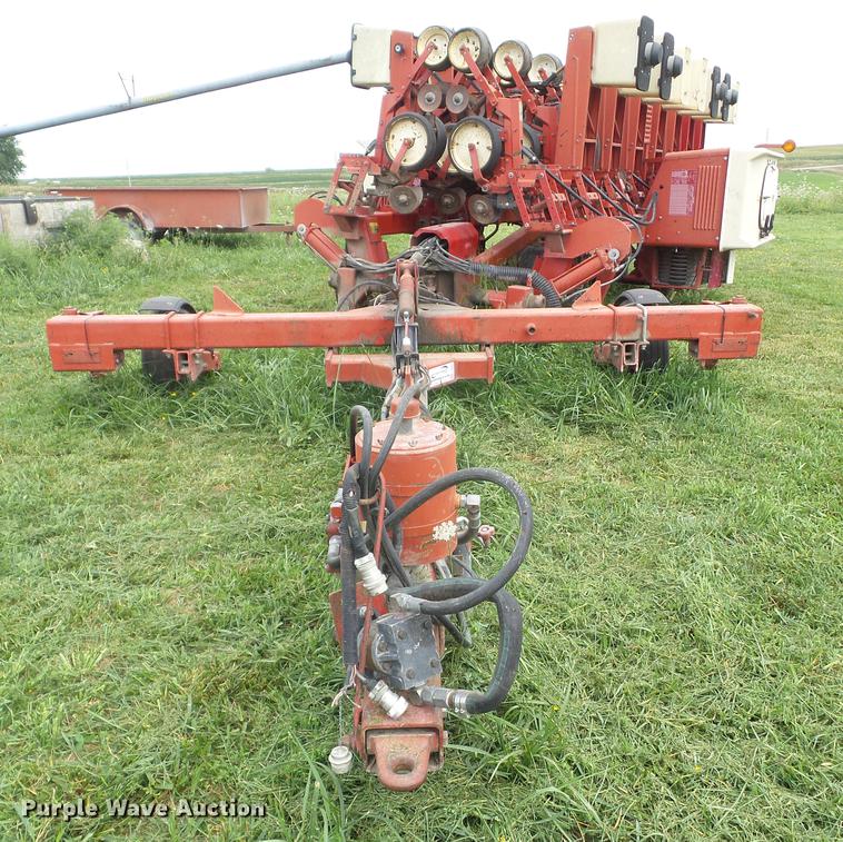 image for item L5684 Case IH Cyclo Air 800 planter