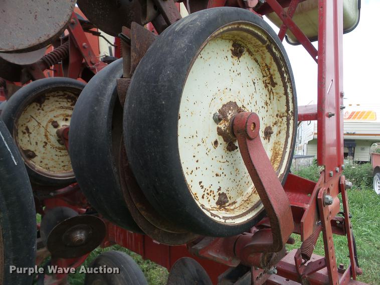 image for item L5684 Case IH Cyclo Air 800 planter