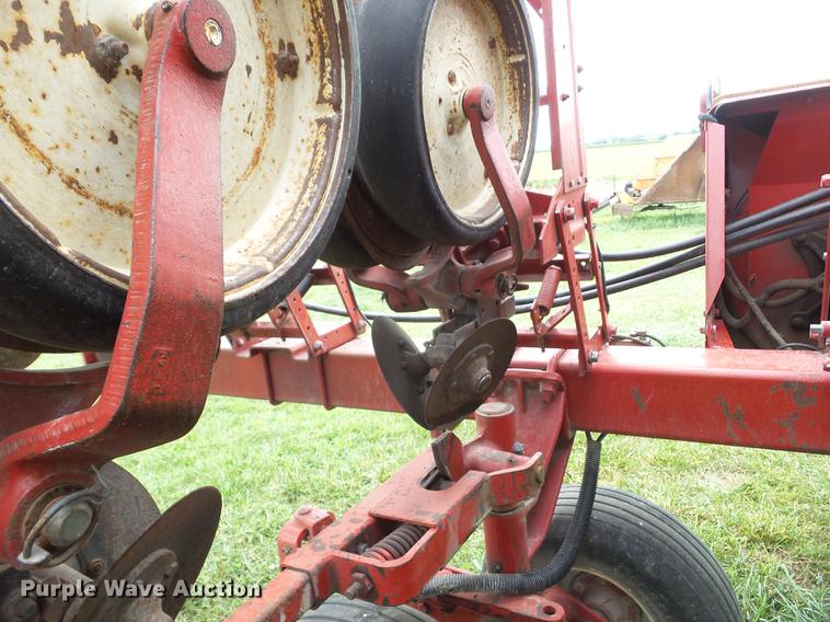 image for item L5684 Case IH Cyclo Air 800 planter