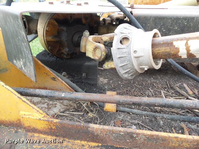 image for item L5685 Batwing rotary mower