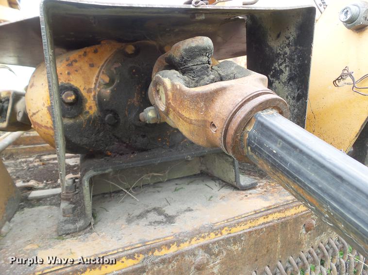 image for item L5685 Batwing rotary mower