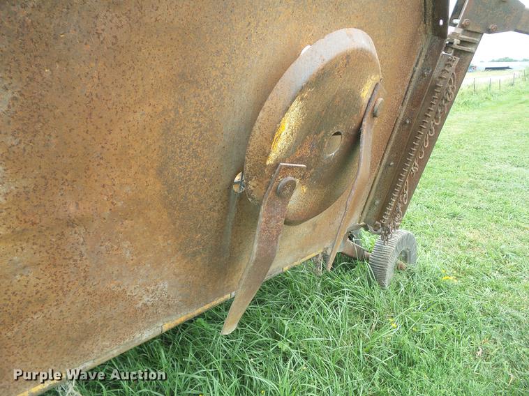 image for item L5685 Batwing rotary mower