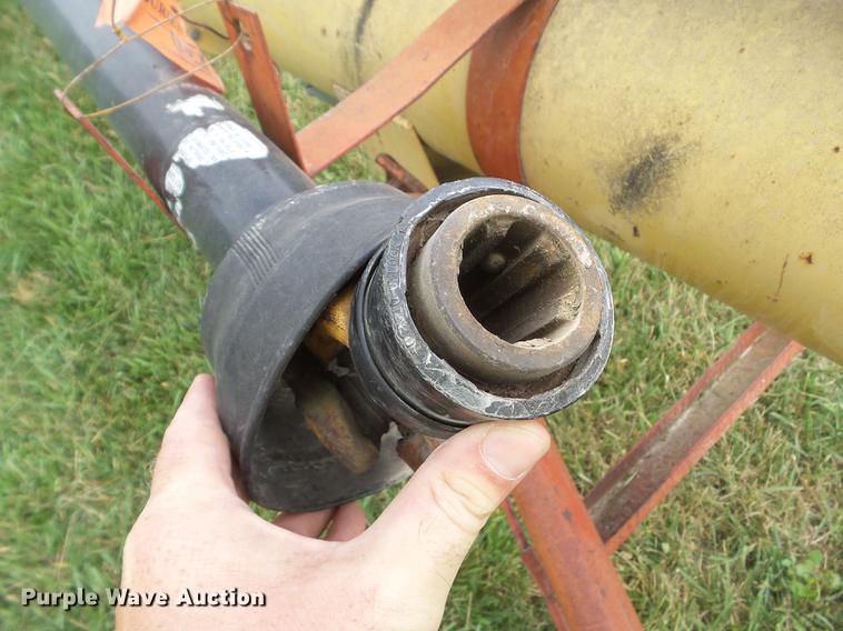 image for item L5686 Westfield WR100-31 grain auger