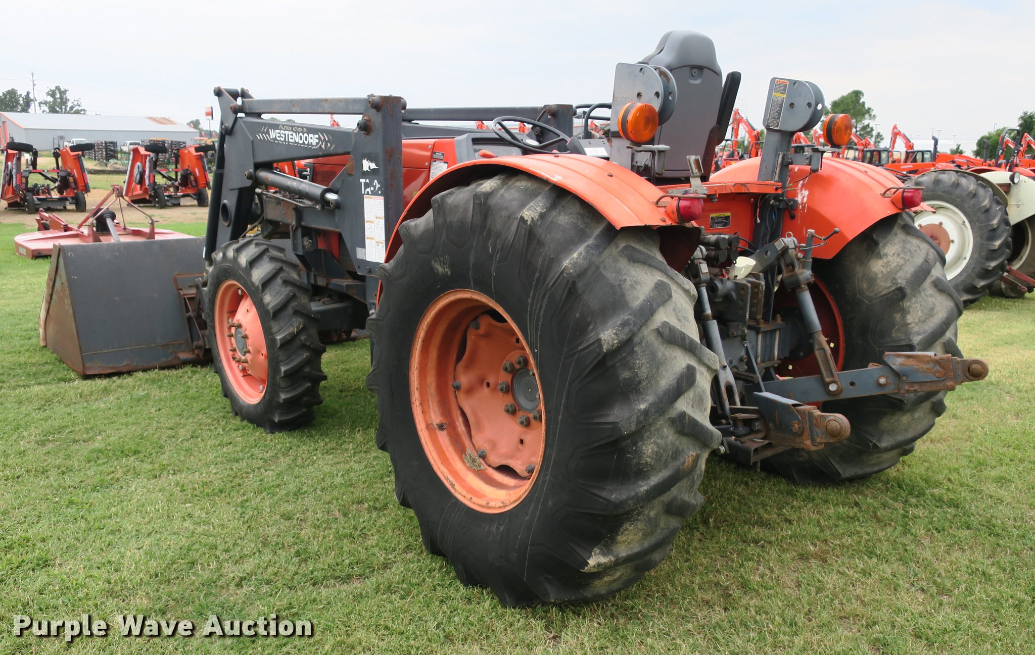 2002 Kubota M9000 MFWD Low Profile tractor in Springdale, AR Item