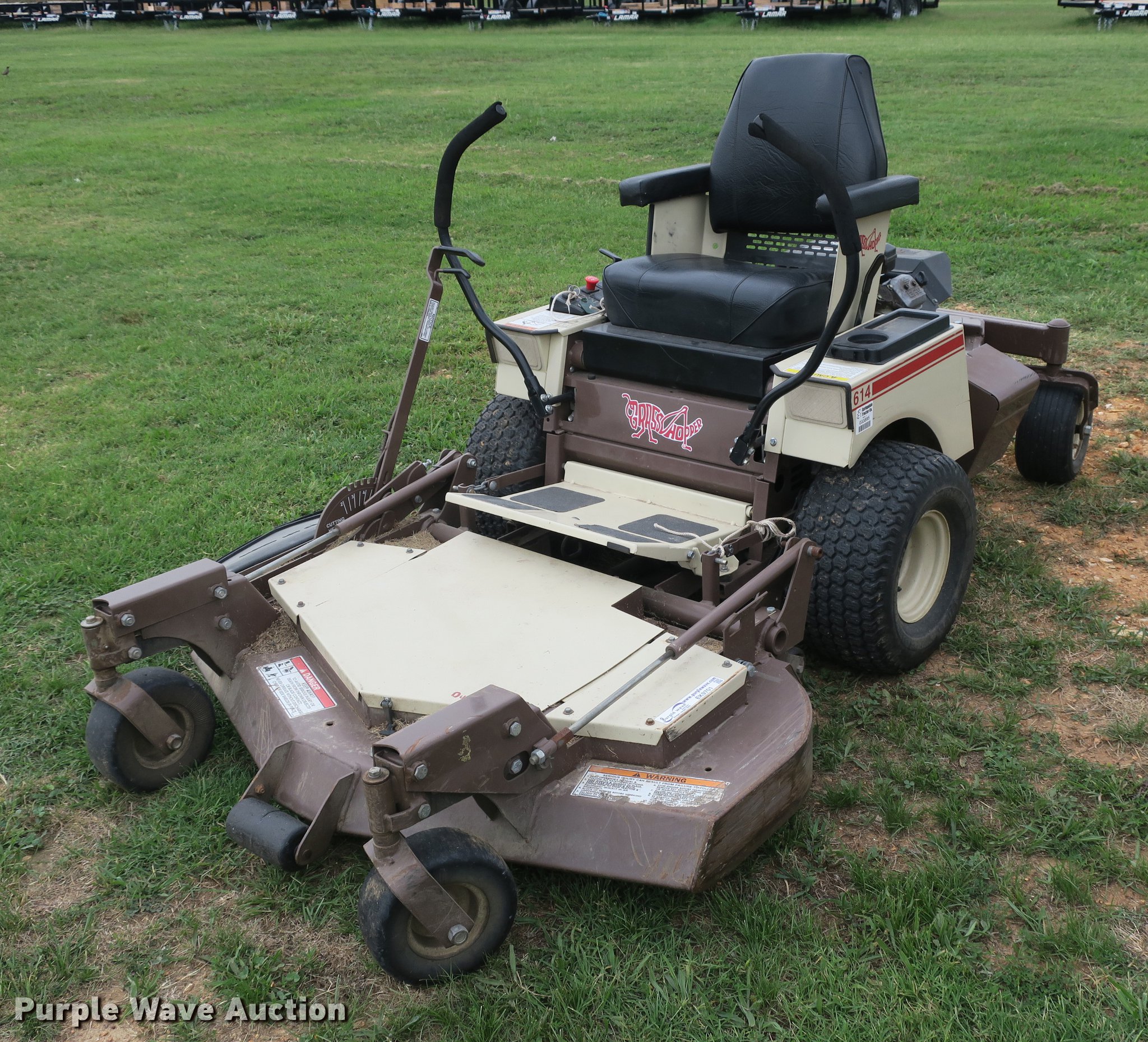 614 ZTR lawn mower in Springdale, AR Item EK9701 sold