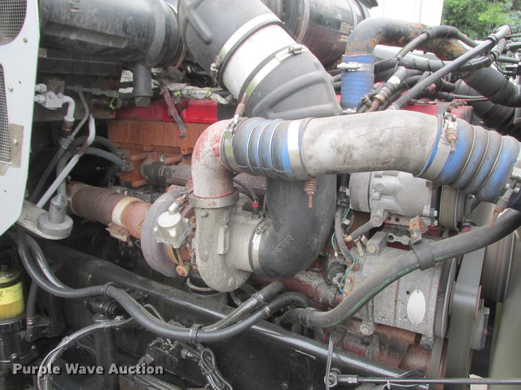 image for item DA8261 2007 Kenworth T600 semi truck