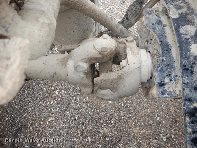 image for item DB8344 2006 Mack CHN613 semi truck