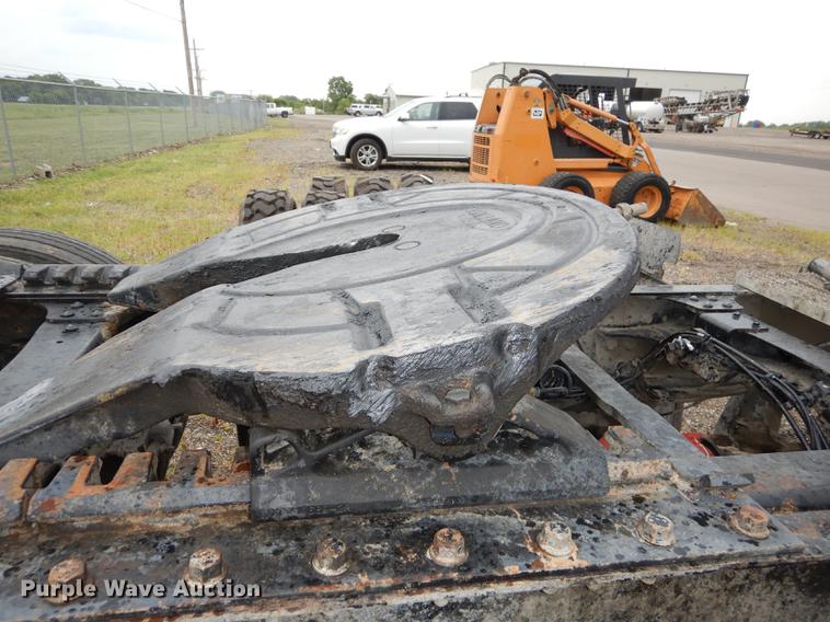 image for item DB8344 2006 Mack CHN613 semi truck