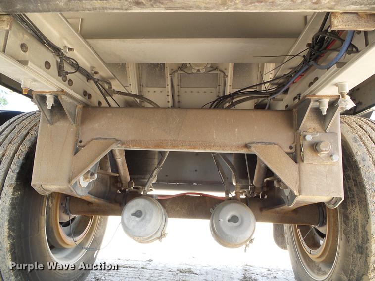 image for item DD5812 2010 Corn Husker 800 Ultra-Lite double hopper bottom grain trailer