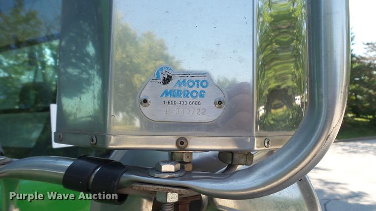 image for item DD7252 1997 International 8100 semi truck