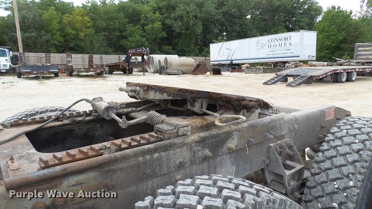 image for item DD7265 1989 Freightliner FC60 semi truck