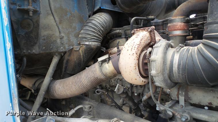 image for item DD7265 1989 Freightliner FC60 semi truck