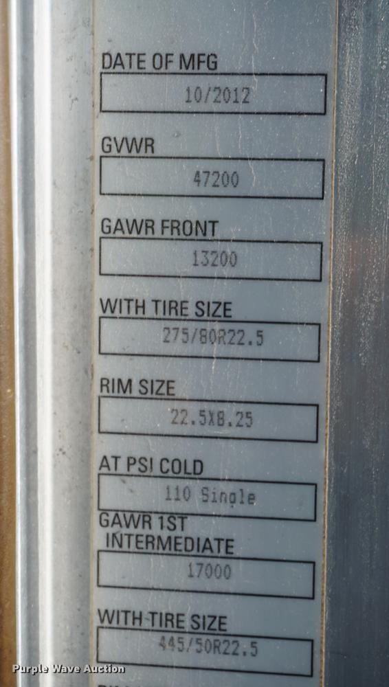 image for item DD7752 2013 Kenworth T660 semi truck