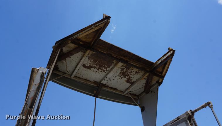 image for item DD7801 2007 Aulick 4270542 live bottom trailer