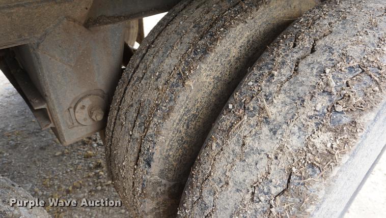 image for item DD7801 2007 Aulick 4270542 live bottom trailer