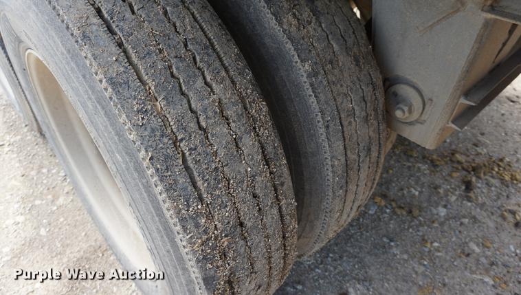 image for item DD7801 2007 Aulick 4270542 live bottom trailer