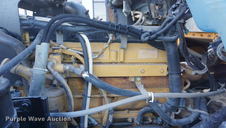 image for item DD7823 1999 Kenworth T800 semi truck