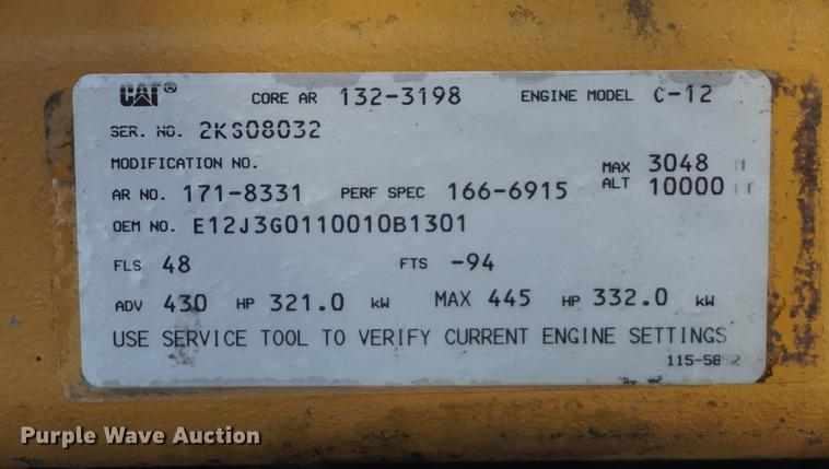 image for item DD7823 1999 Kenworth T800 semi truck