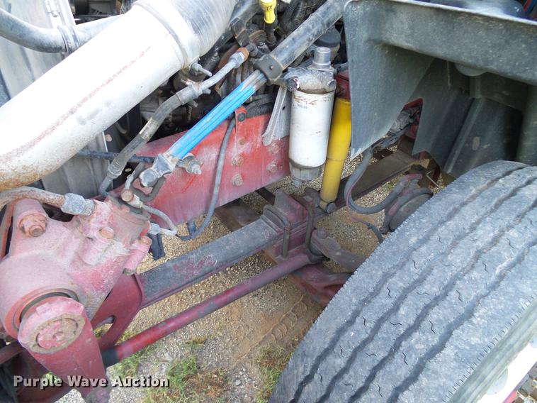 image for item DD8343 2013 International ProStar Plus semi truck