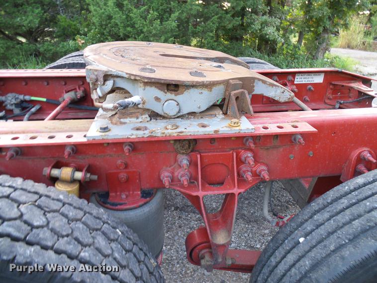 image for item DD8343 2013 International ProStar Plus semi truck