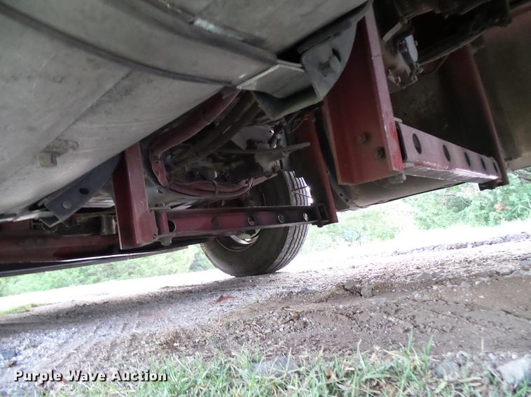 image for item DD8343 2013 International ProStar Plus semi truck