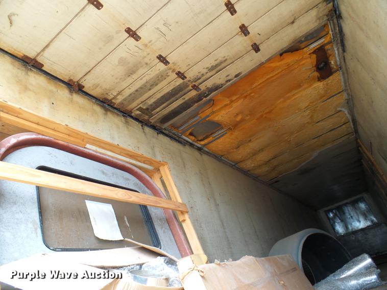 image for item DE5095 1988 Great Dane 701TZ1 dry van trailer