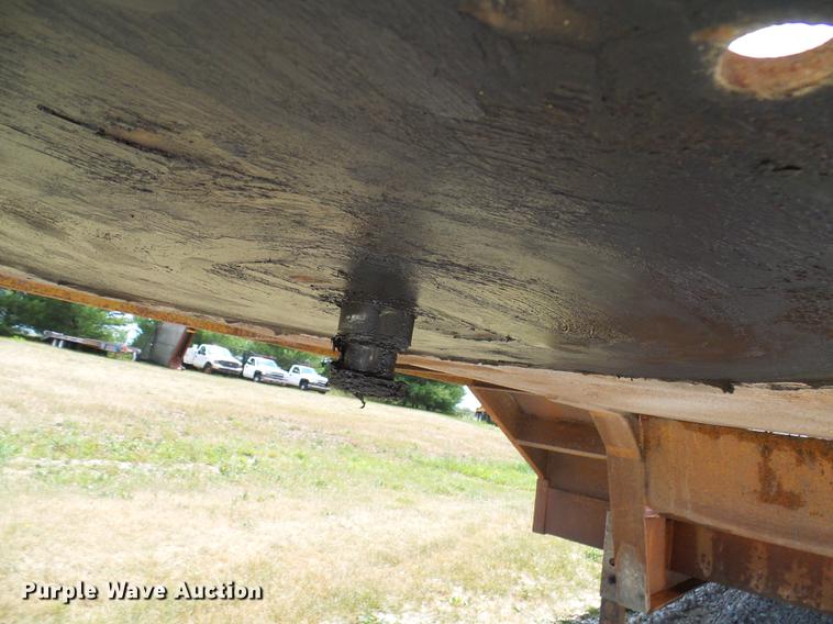 image for item DE5096 1998 Load King lowboy equipment trailer