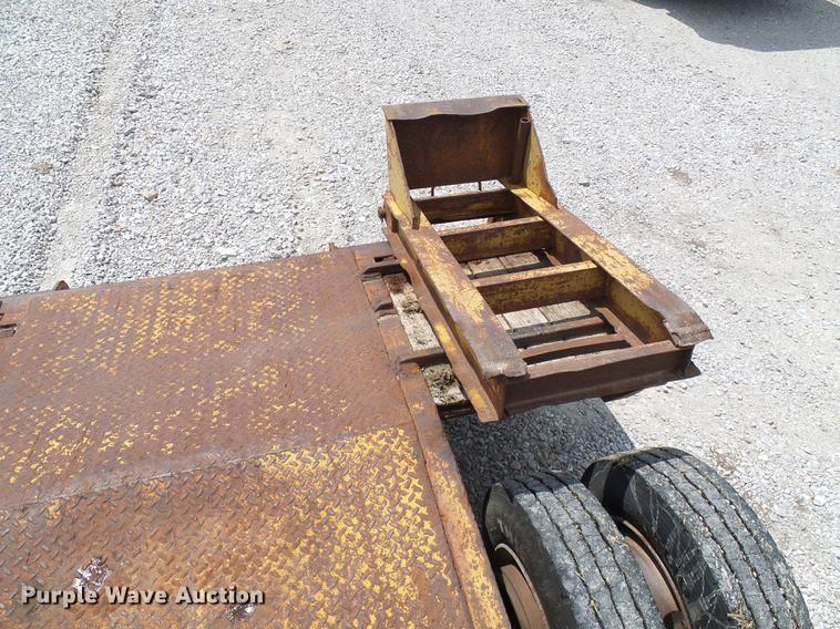 image for item DE5096 1998 Load King lowboy equipment trailer