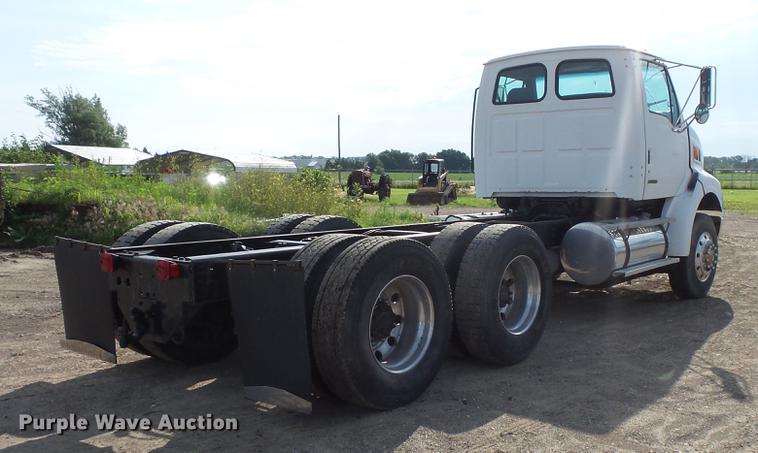image for item DV9408 2000 Sterling L-Line truck cab and chassis